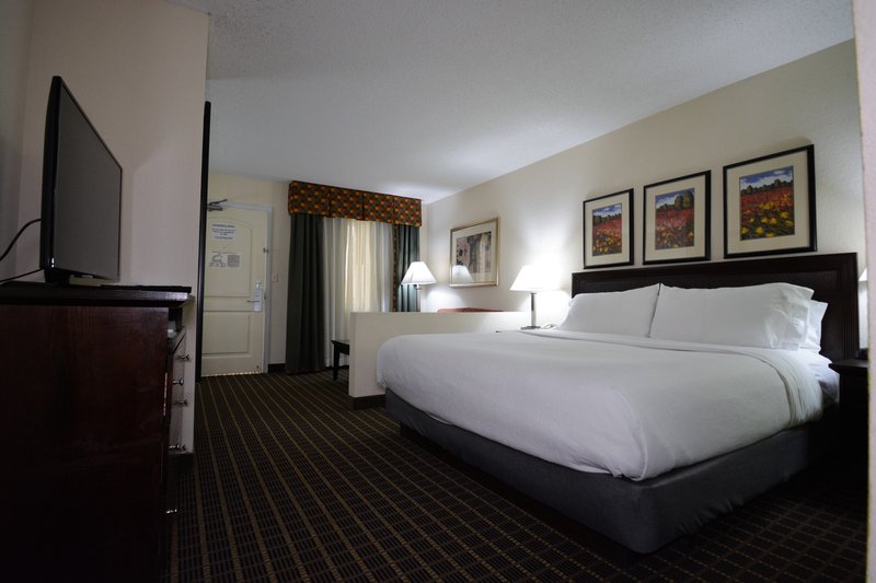 HOLIDAY INN HAZLET