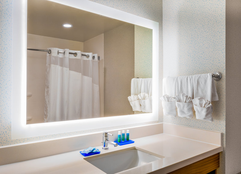 HOLIDAY INN EXP STES OROVILLE