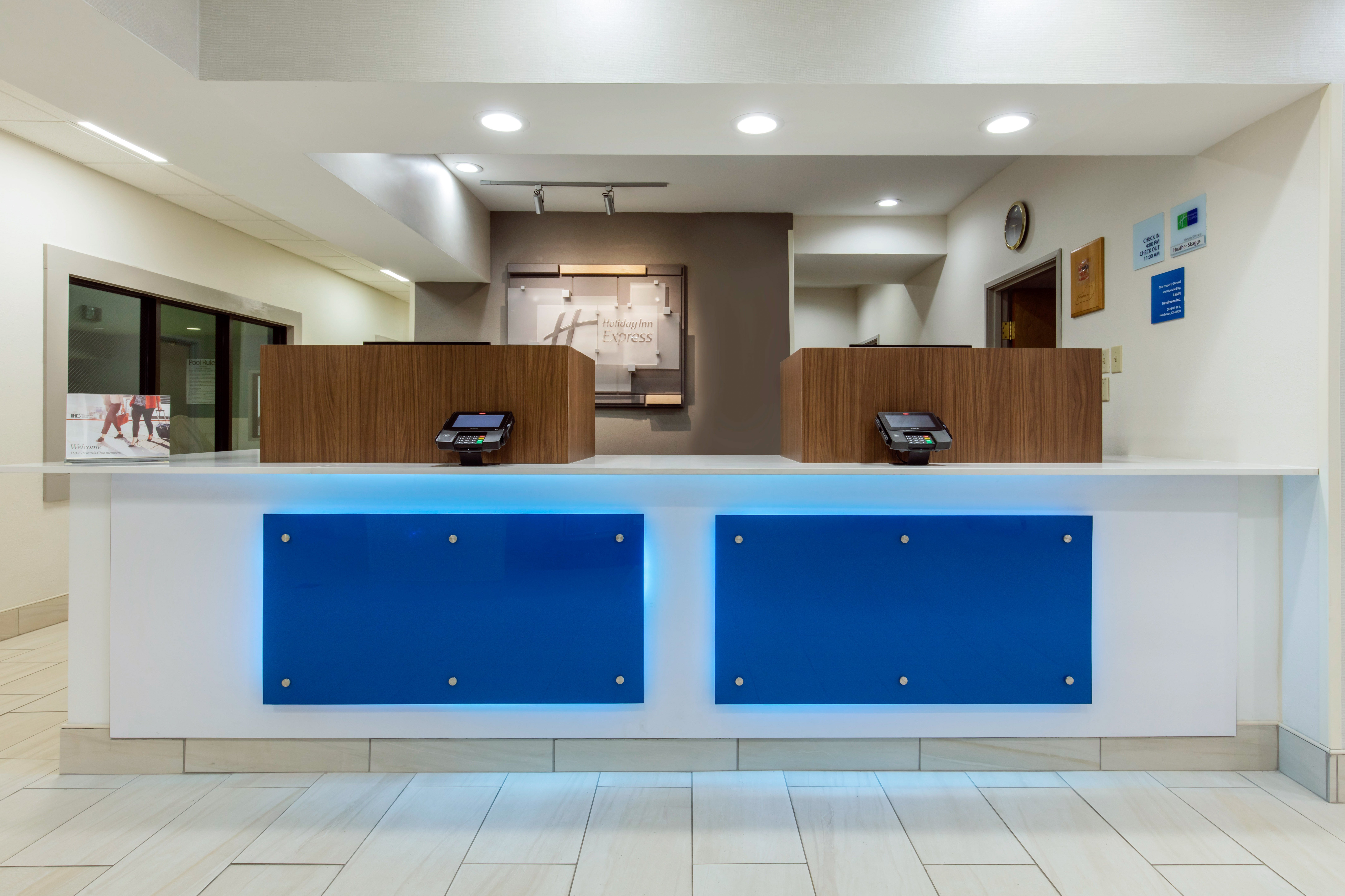 HOLIDAY INN EXPRESS HENDERSON
