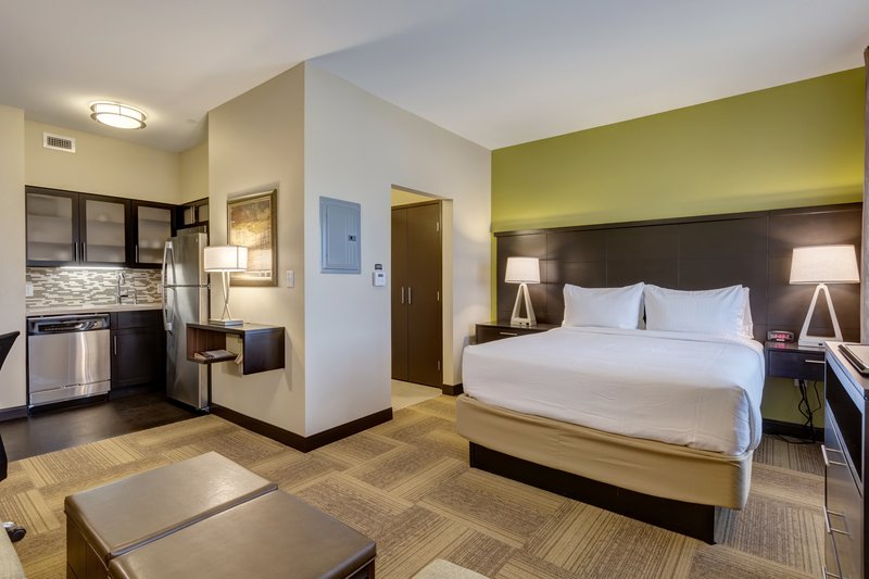 Staybridge Suites St Louis – Westport