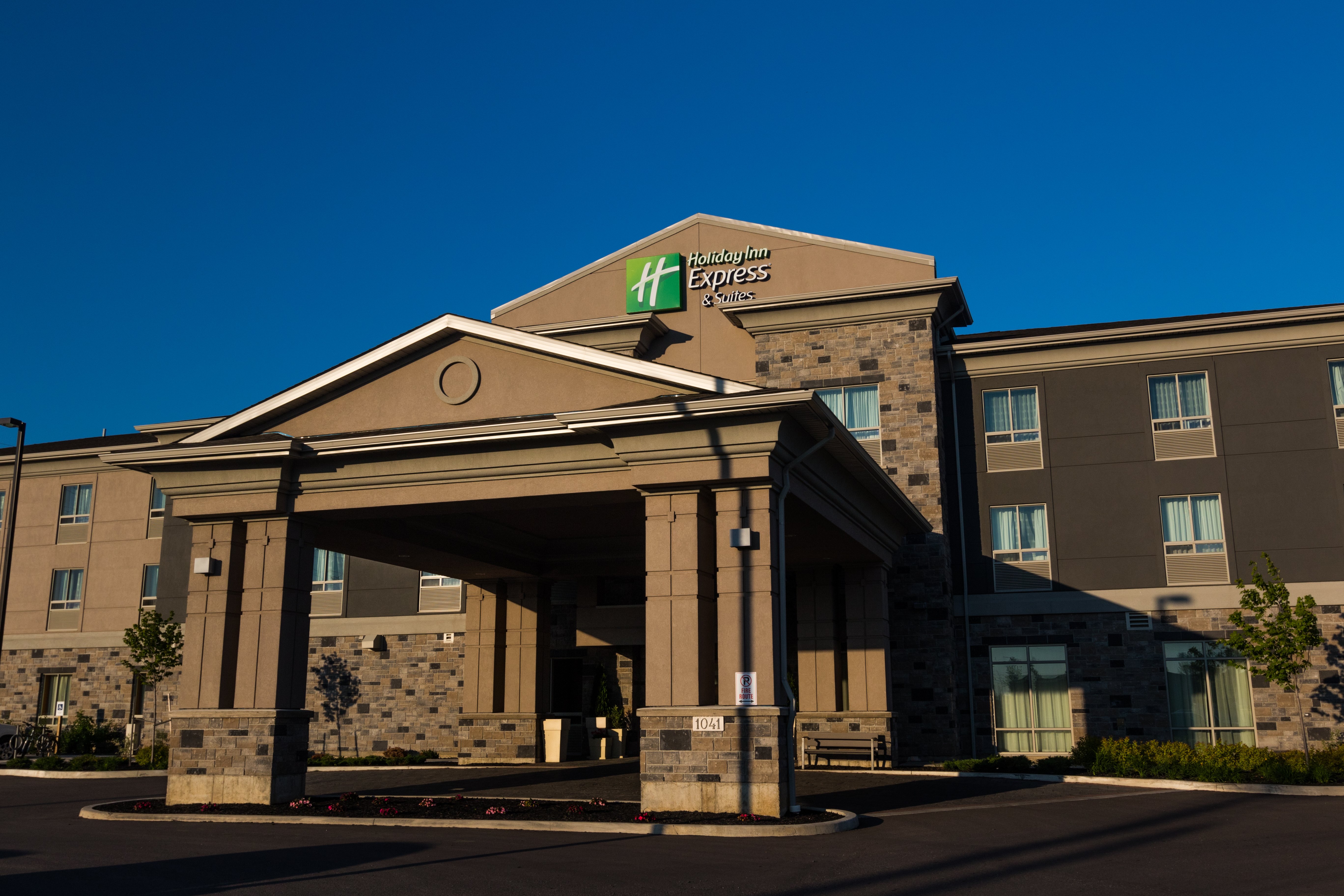 Holiday Inn Express & Stes Thunder Bay