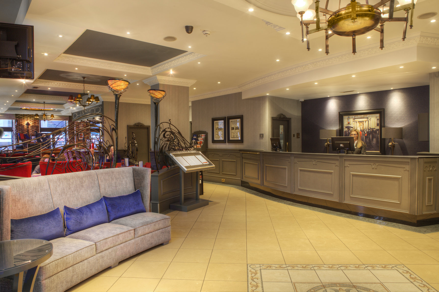 The team at our Glasgow City hotel are available to help 24/7.