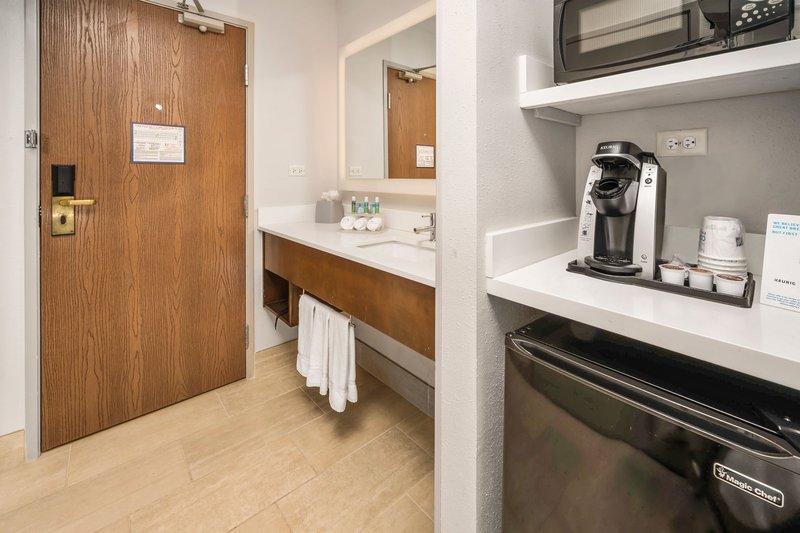 HAWTHORN SUITES VERNON HILLS