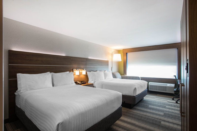 Holiday Inn Express and Suites Ludington