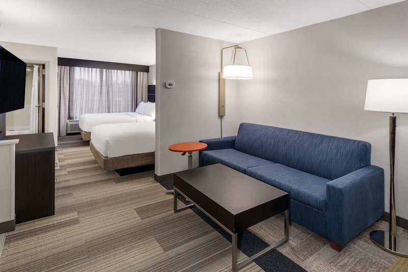 SABLE OAKS SUITES
