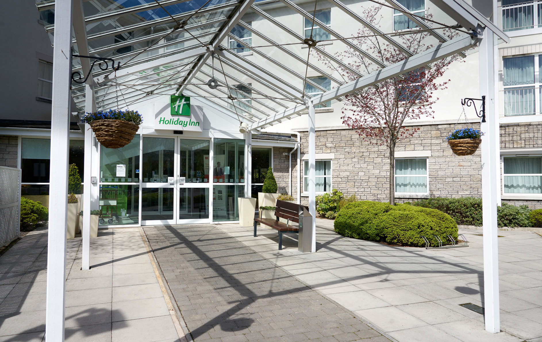 Welcome to Holiday Inn Bristol Airport