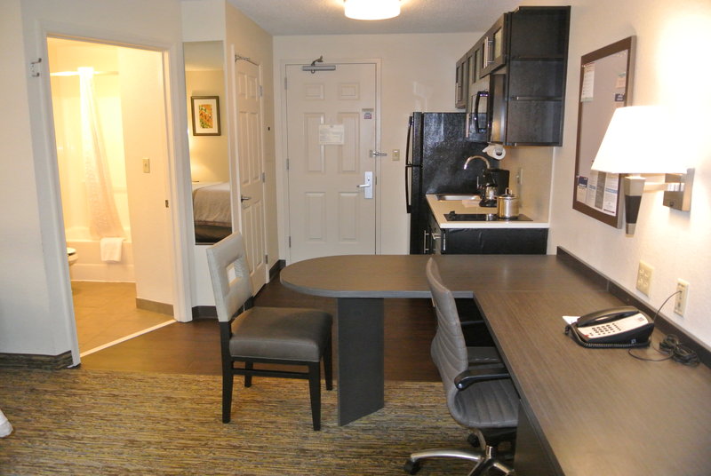 Candlewood Suites Washington – Fairfax