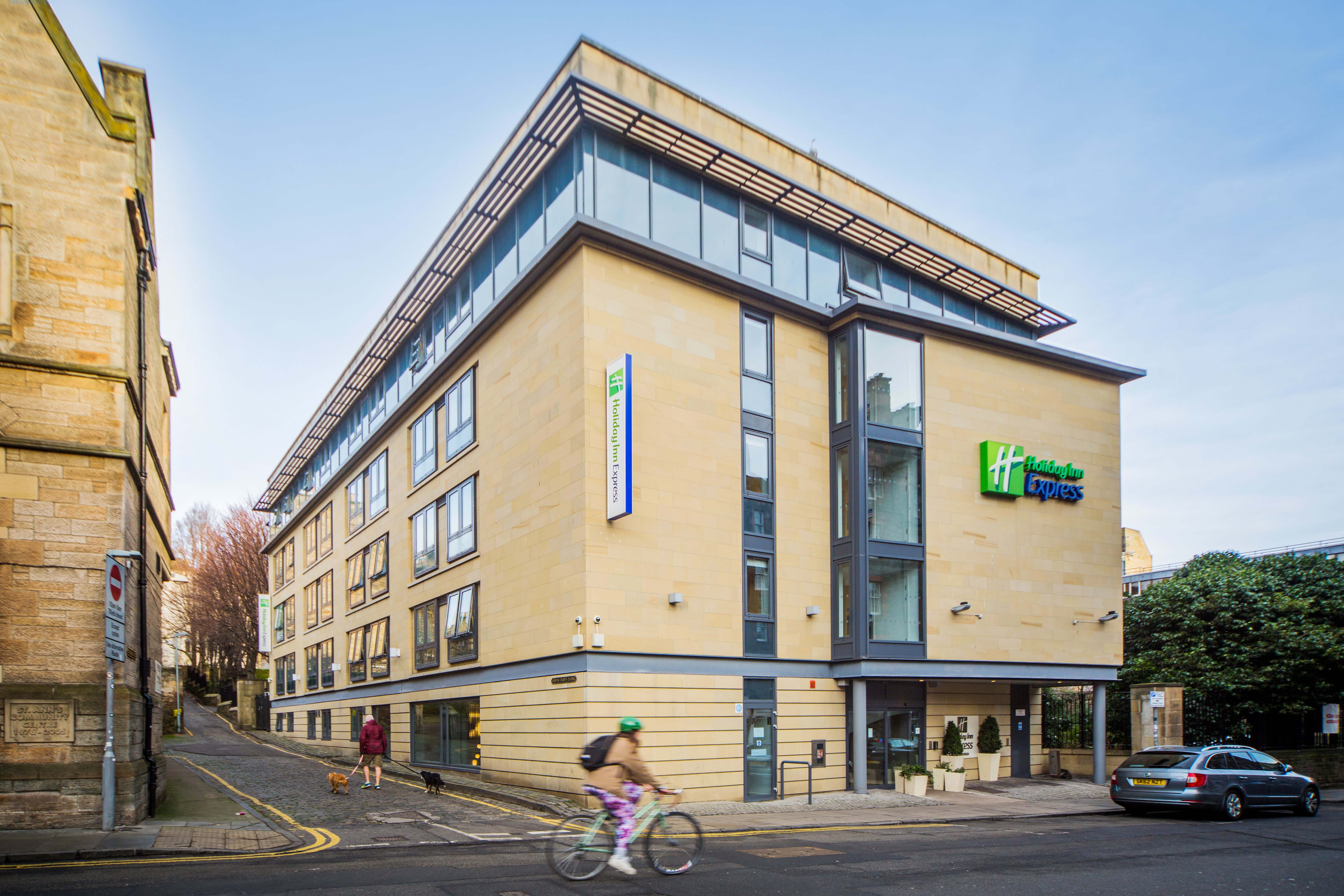 Holiday Inn Express Royal Mile
