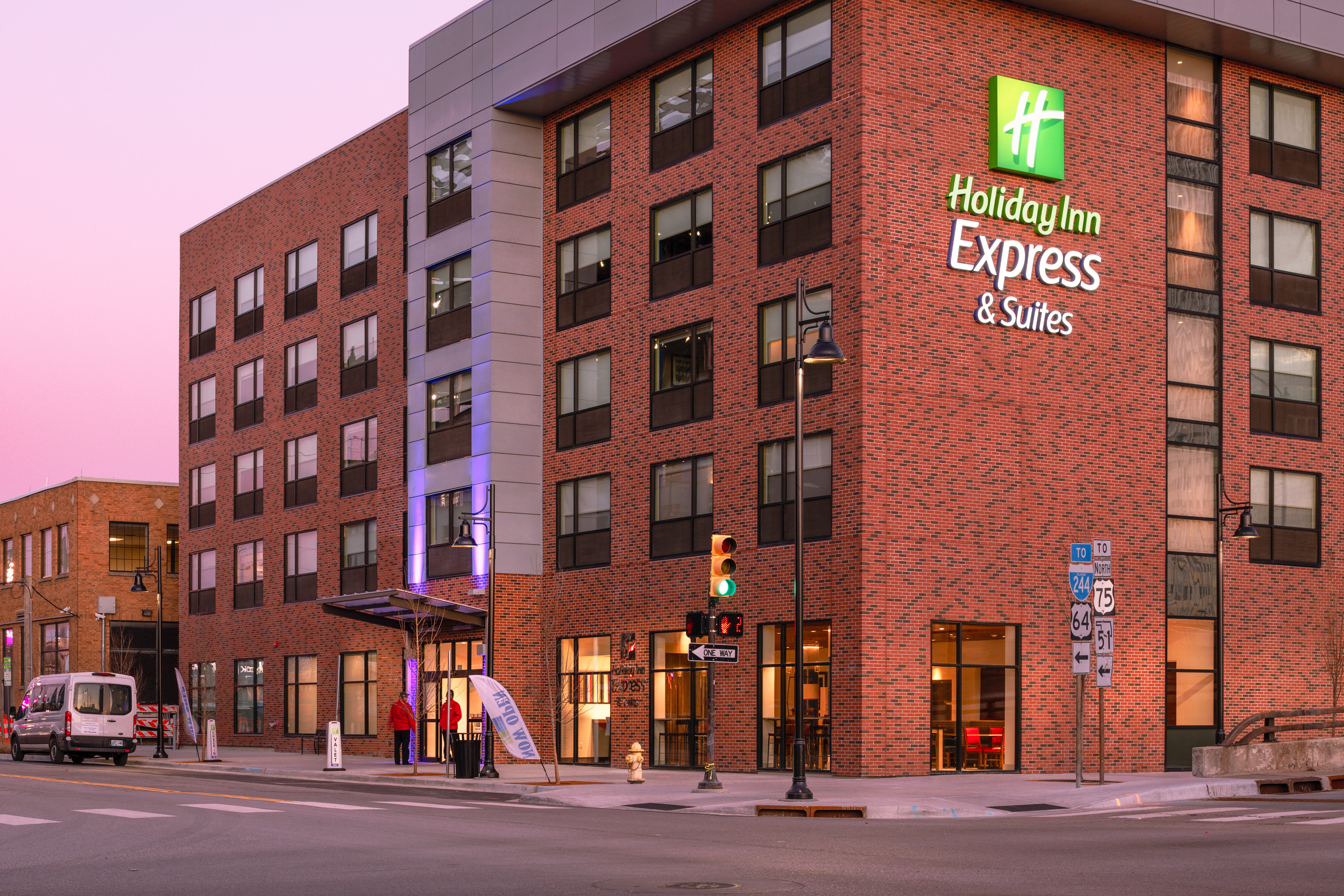 Holiday Inn Express/Stes Tulsa Downtown