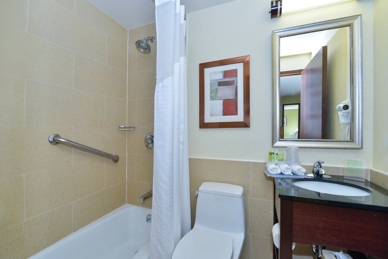 Holiday Inn Express Manhattan Midtown West