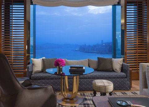 Rosewood Hong Kong Harbour Corner Suite Living Room