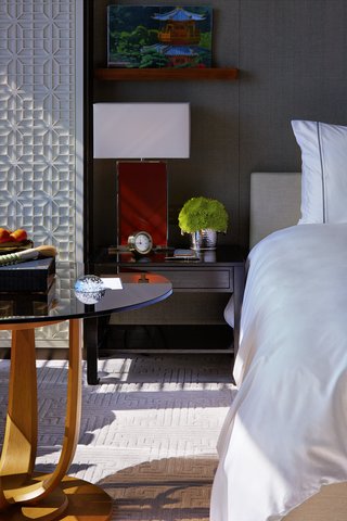 Rosewood Hong Kong Guestroom Interior Details