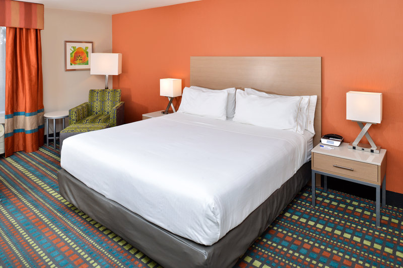Holiday Inn Express Albuquerque N – Bernalillo