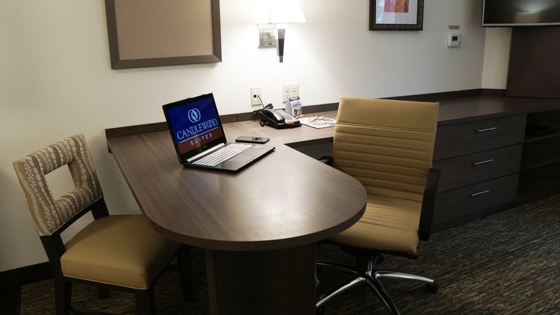 Candlewood Suites Vancouver-Camas