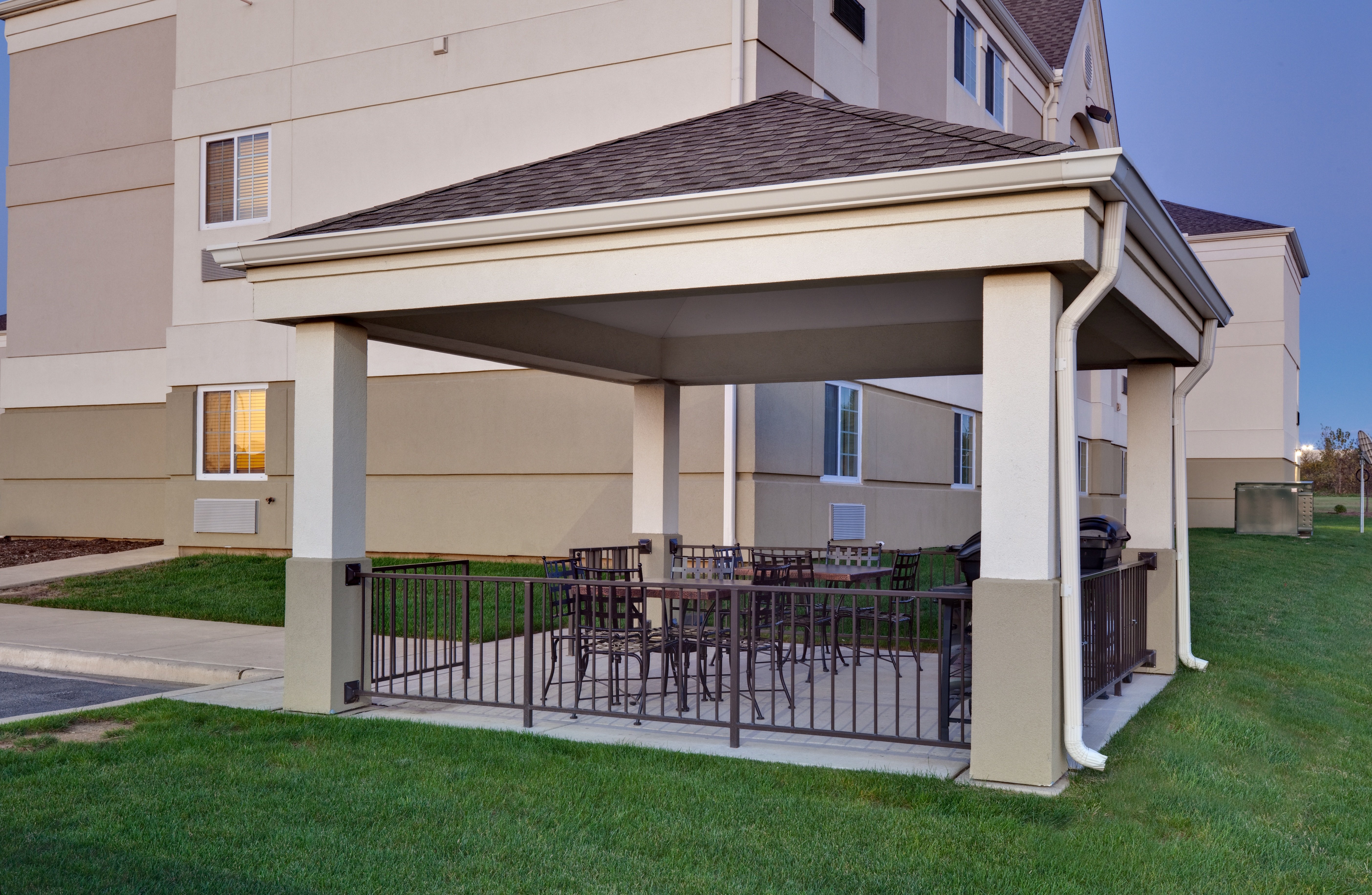 CANDLEWOOD SUITES GRAND PRAIRI