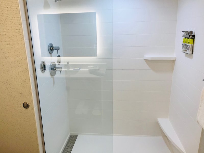 HOLIDAY INN EXPRESS FISHKILL