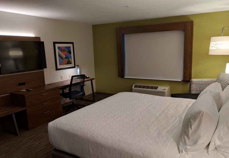 HOLIDAY INN EXP STES CLAYPOOL