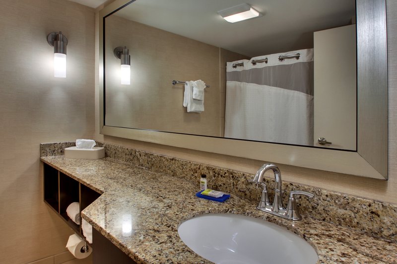 Holiday Inn Express BWI Airport