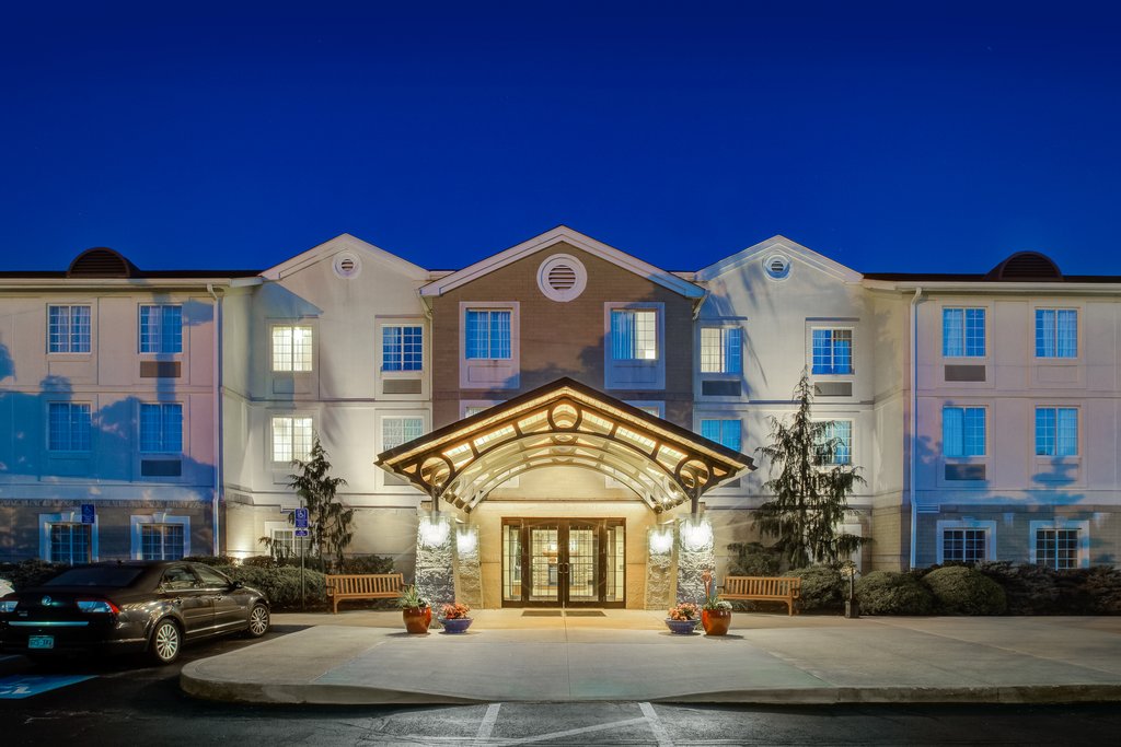 Beautifully landscaped exterior welcomes you to the area!