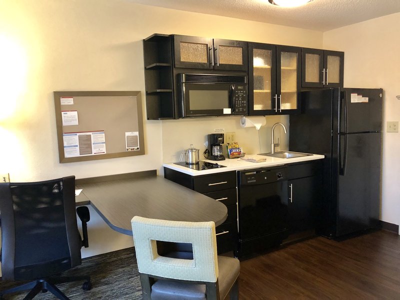 Candlewood Suites Washington – Dulles Herndon