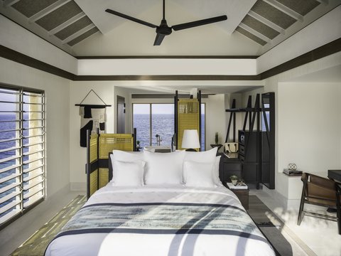Lagoon Pool Villa - Bedroom