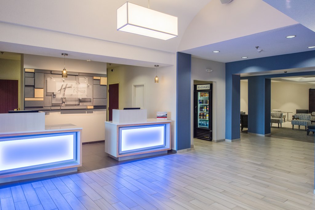 Holiday Inn Express & Suites BURLINGTON