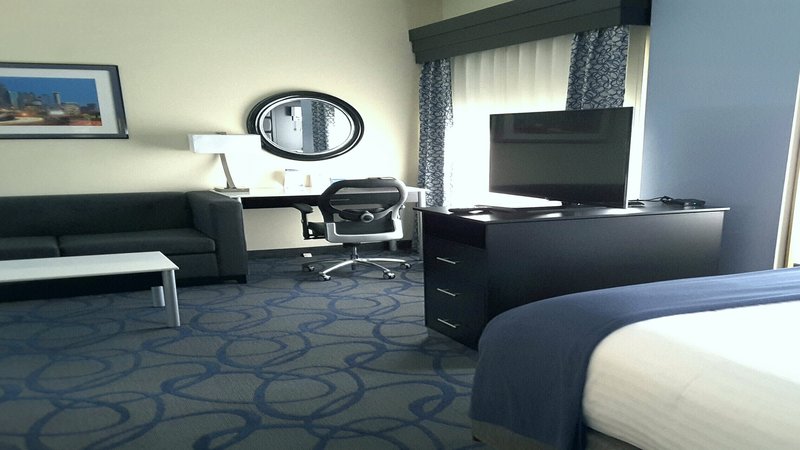 Holiday Inn Express Lawrenceville
