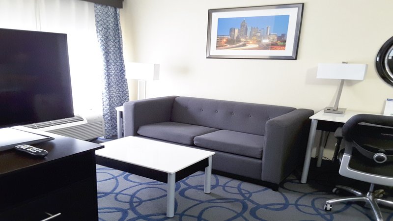 Holiday Inn Express Lawrenceville