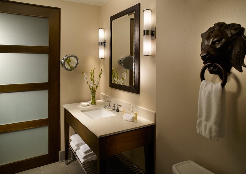 Crowne Plaza Charleston