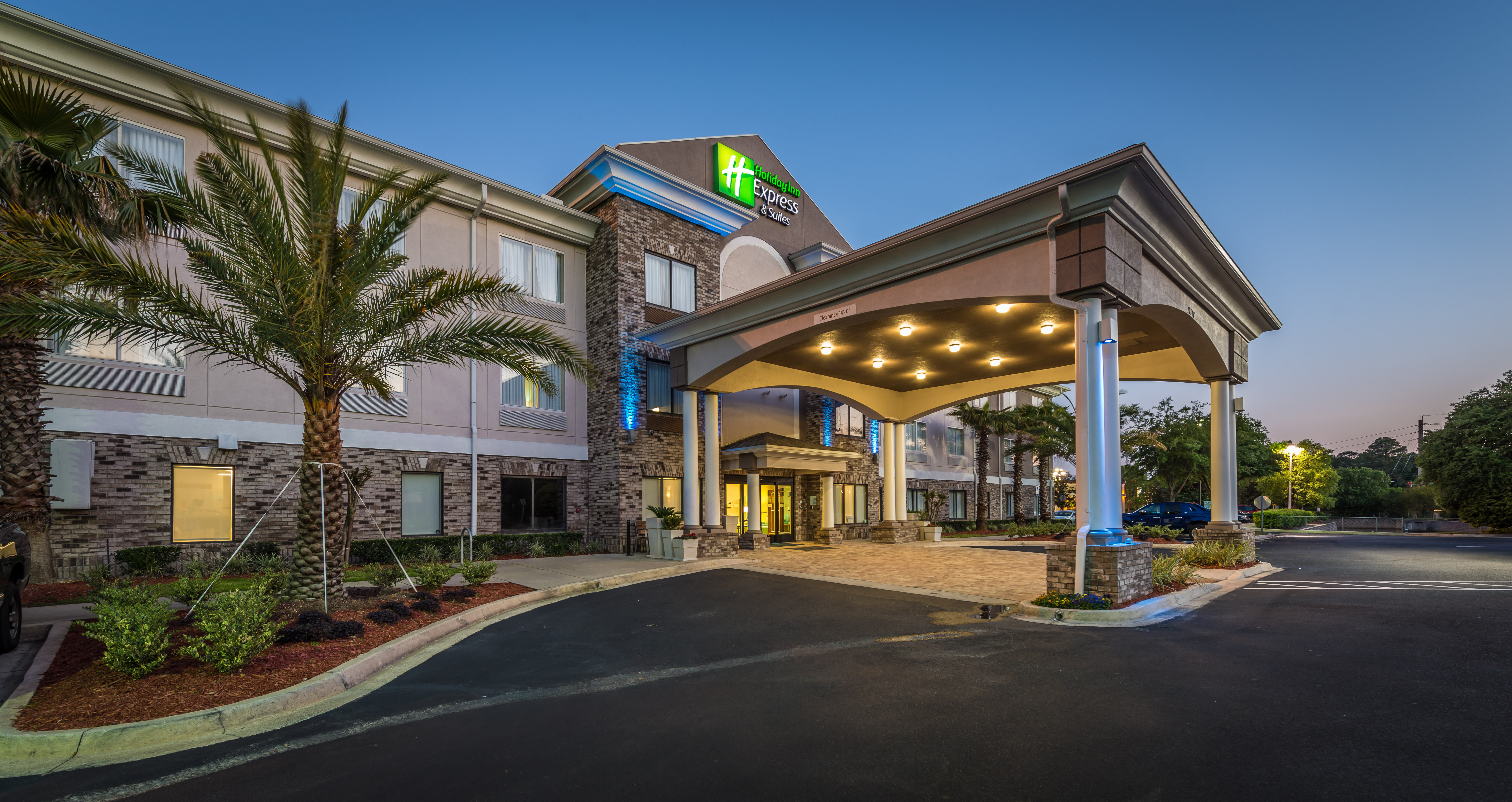 Holiday Inn Express Blount Island