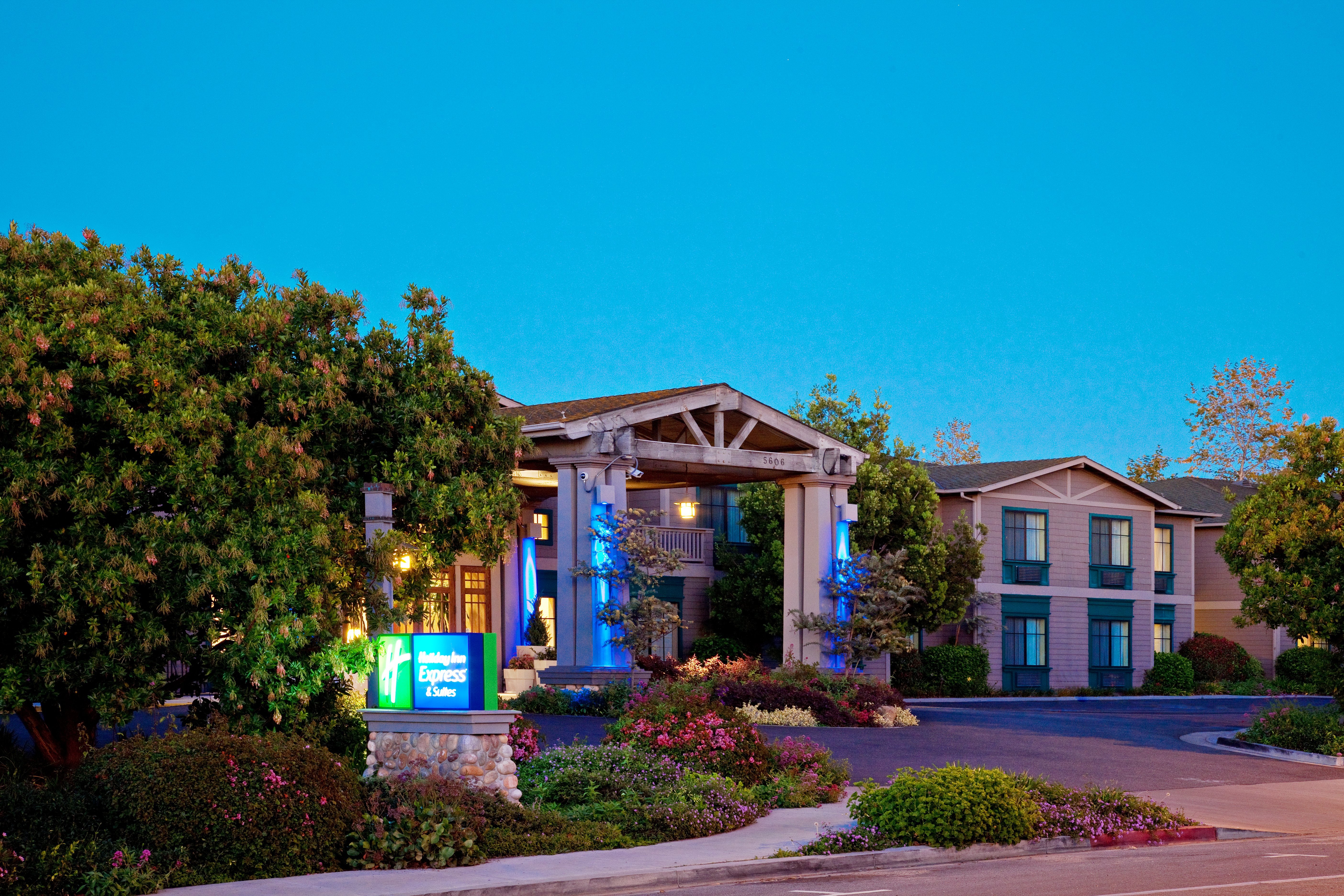 Holiday Inn Express & Suites