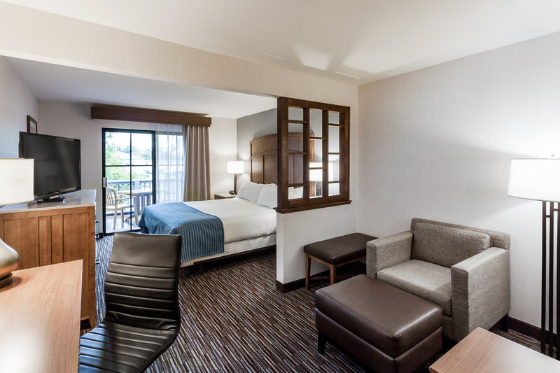 HOLIDAY INN EXP STES CARPINTER