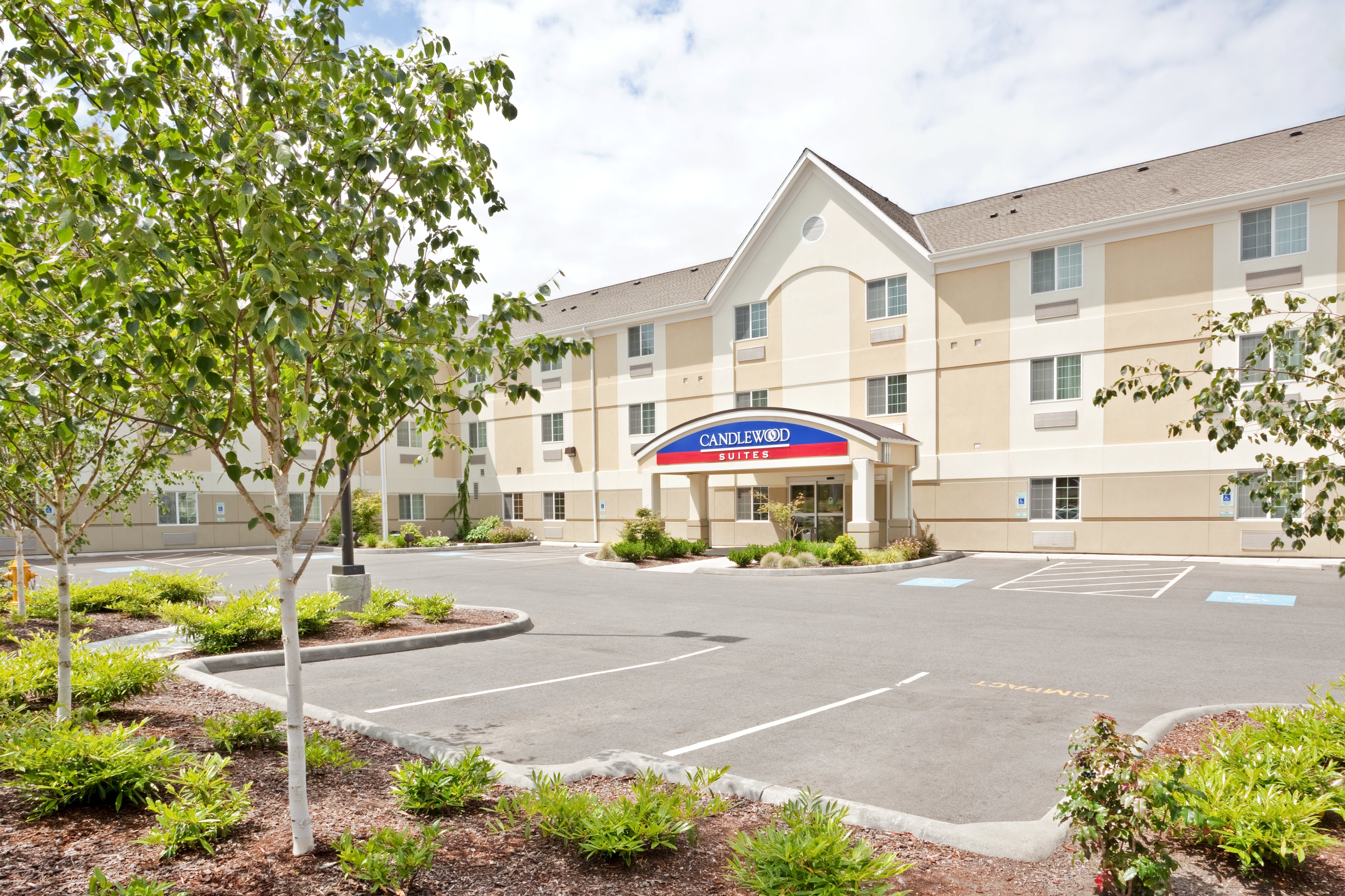 Candlewood Suites