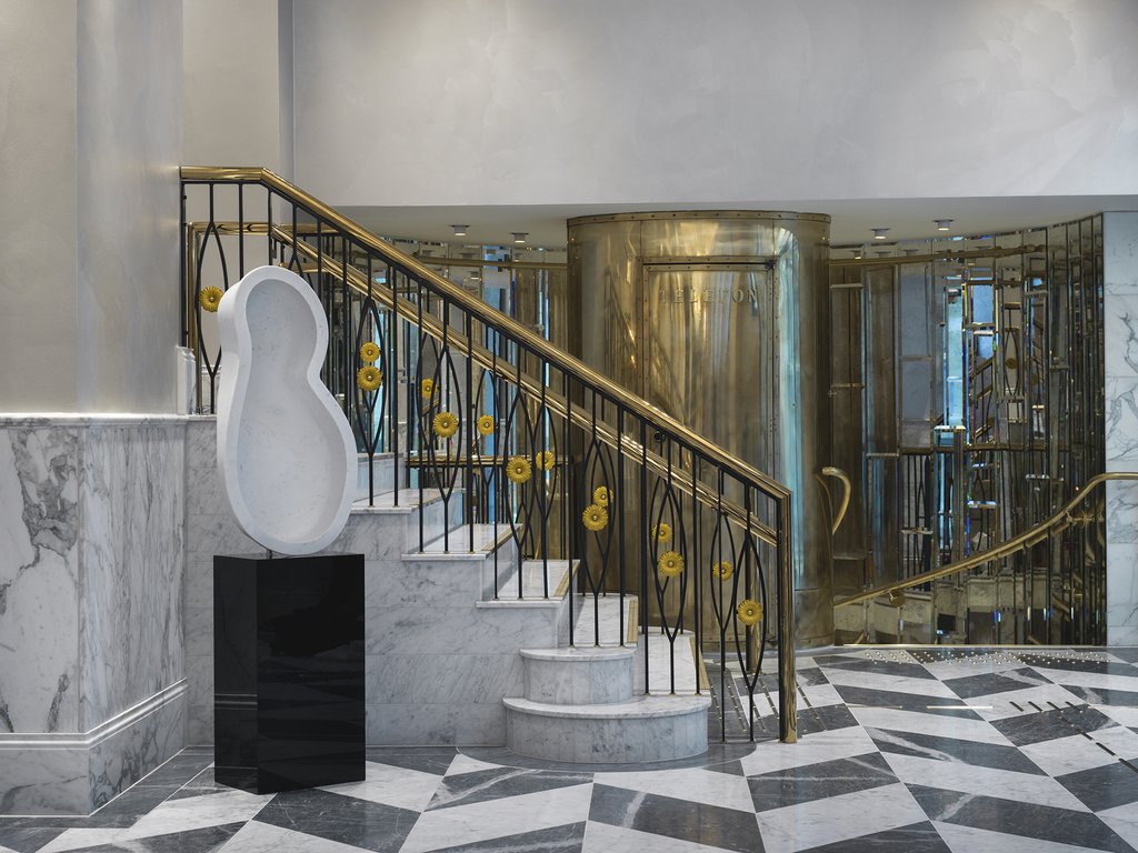 Guest photo