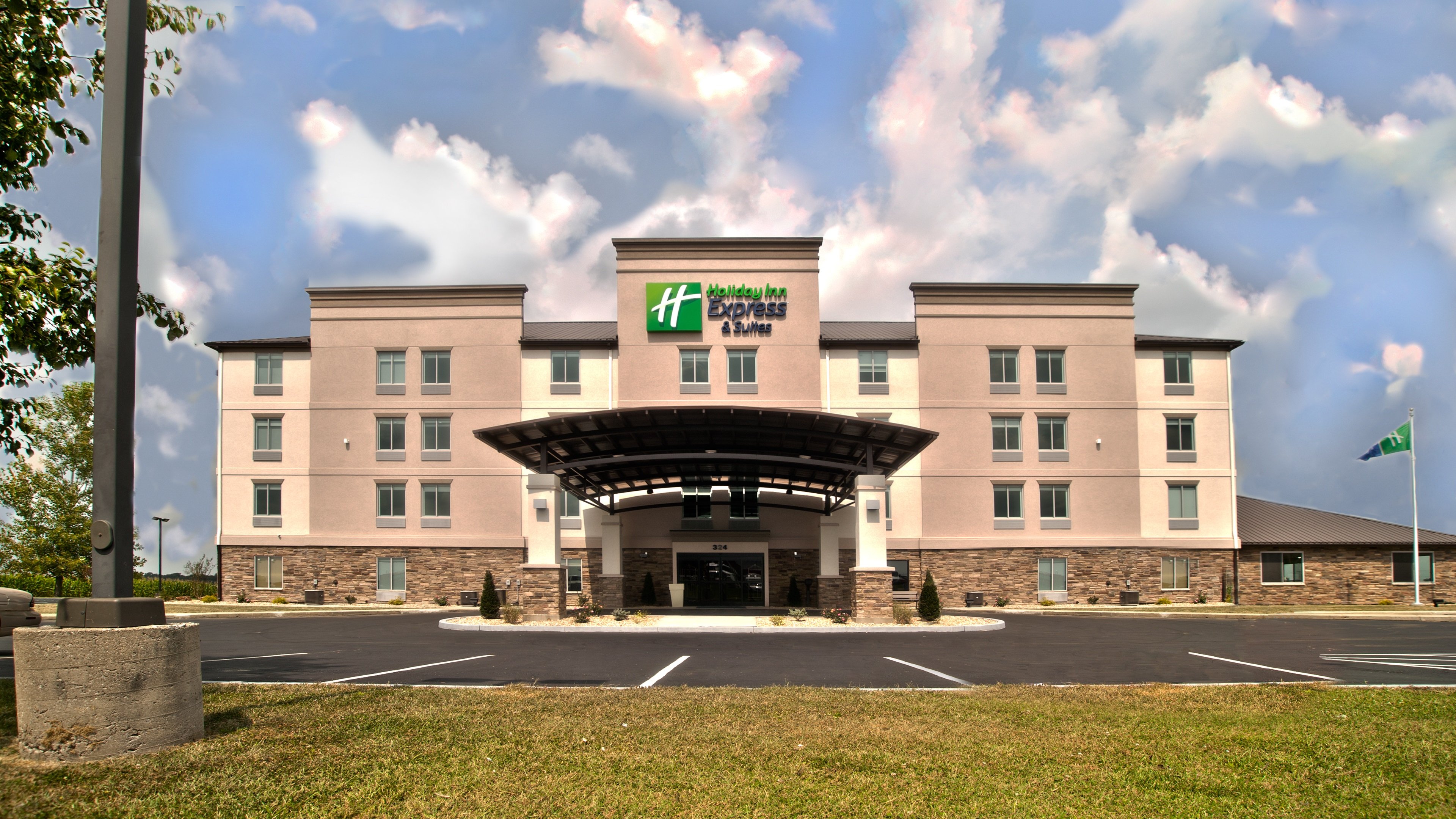 Holiday Inn Express/Suites Evansville N