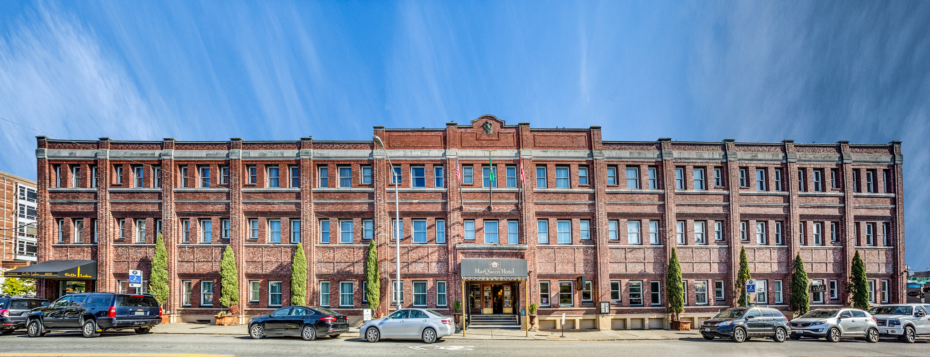 MarQueen Hotel