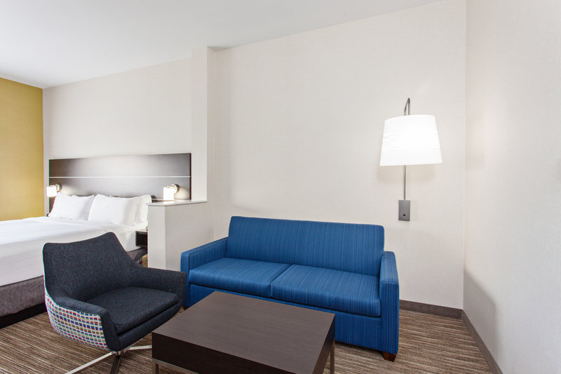 HOLIDAY INN EXPSTE INTL AIRPRT