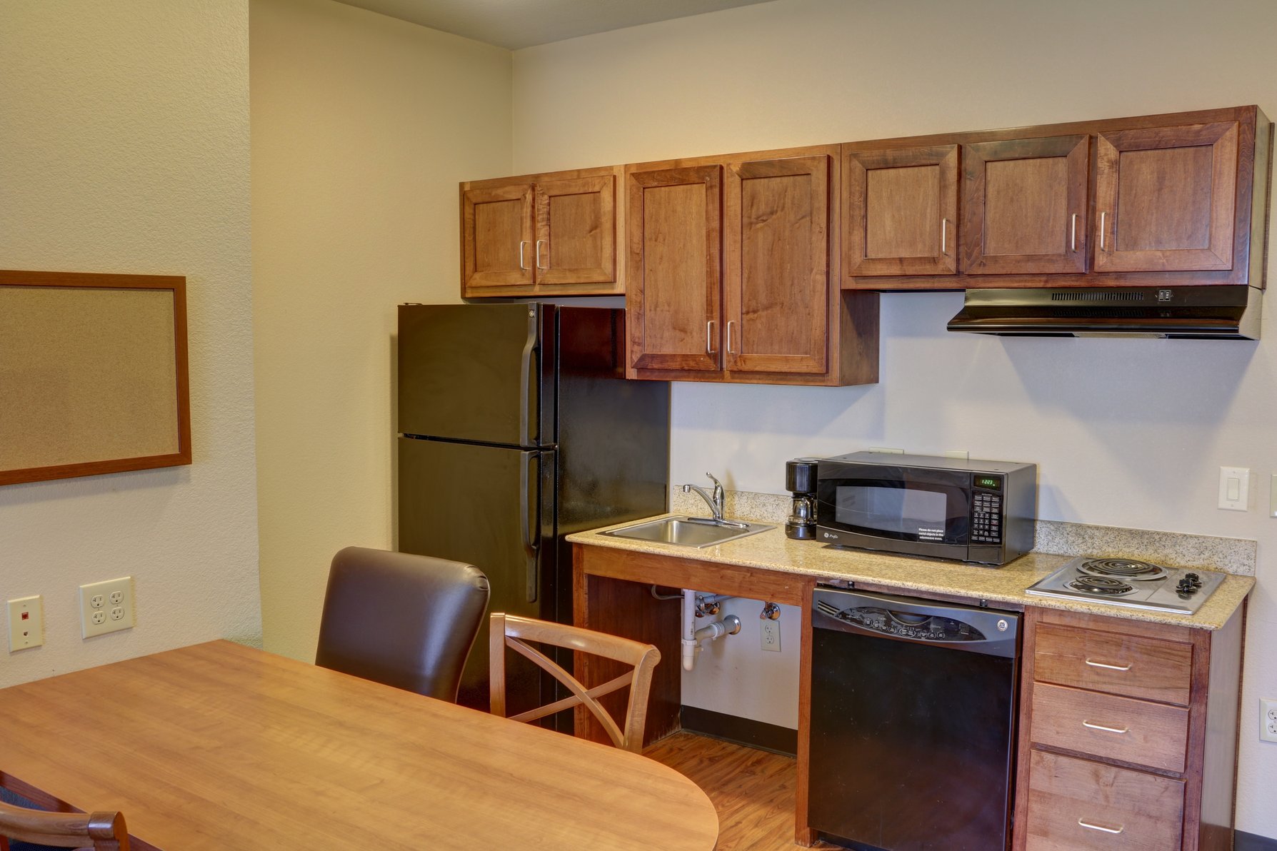 Candlewood Suites TEXARKANA, an IHG hotel Room Type - 1 Queen Bed 1 Bedroom Suite