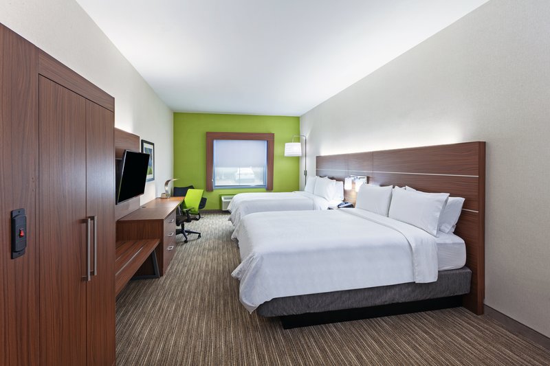 Holiday Inn Express and Suites Longview South I-20