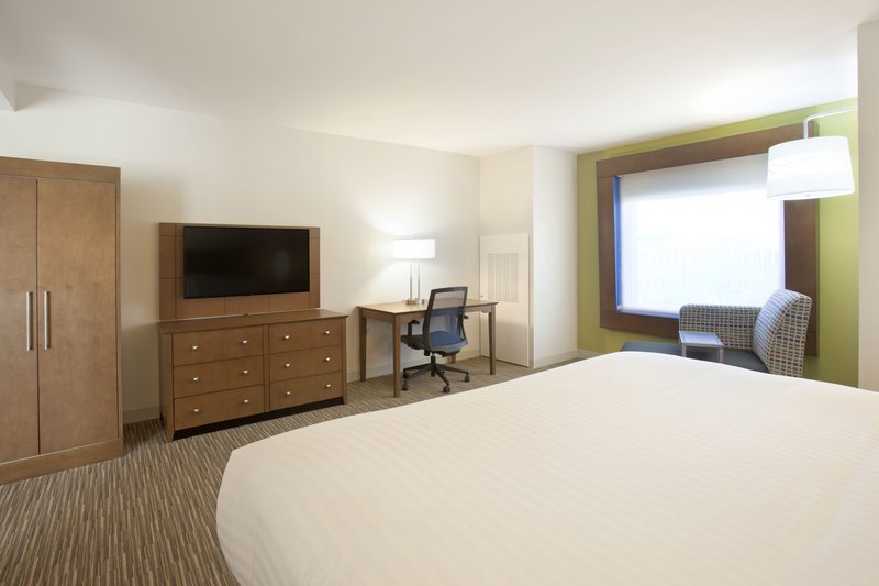 Holiday Inn Express and Suites Austin Downtown