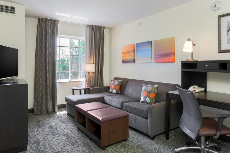 STAYBRIDGE SUITES MT LAUREL