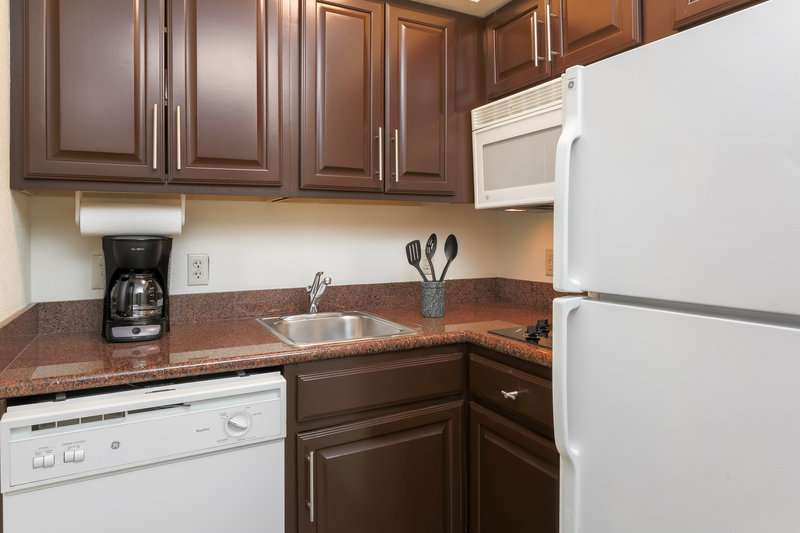 STAYBRIDGE SUITES MT LAUREL