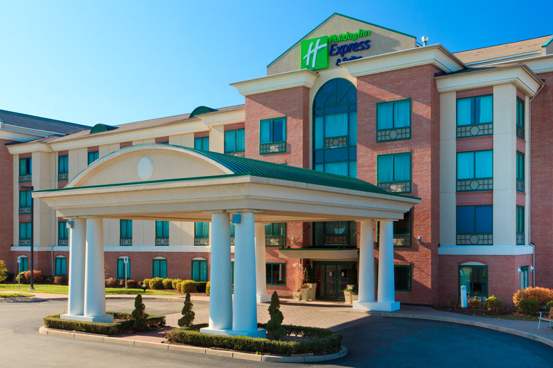 Holiday Inn Express & Suites WARWICK-PROVIDENCE (AIRPORT) by IHG