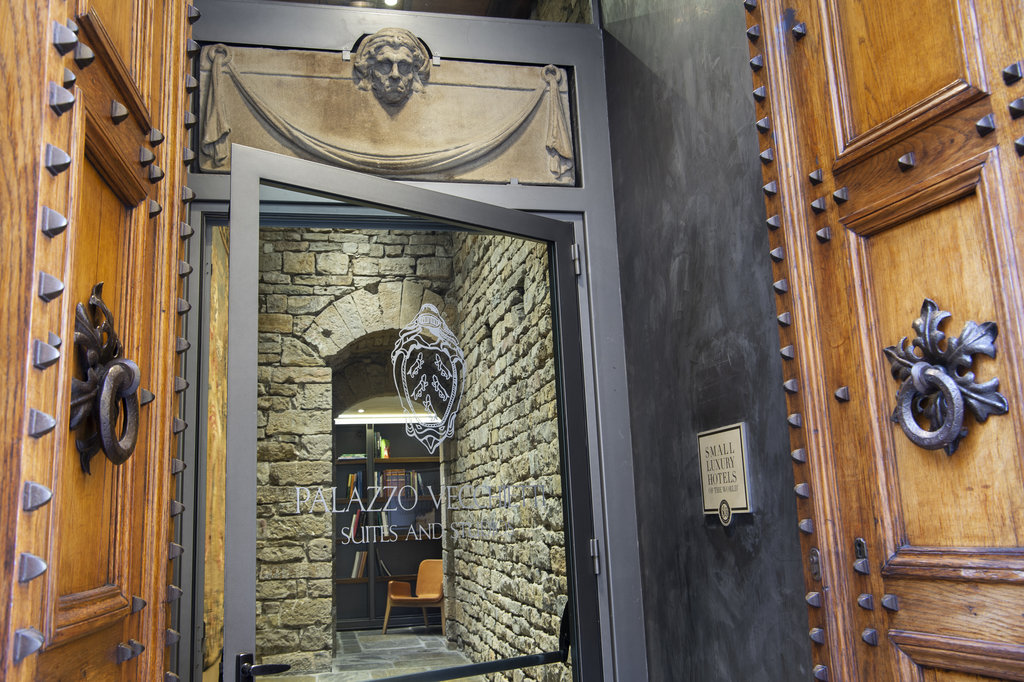 Guest photo