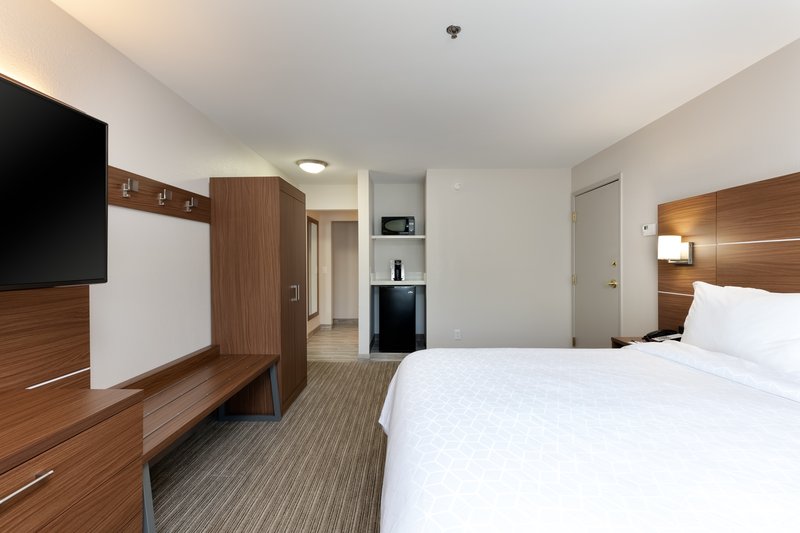 Holiday Inn Express Alpharetta – Roswell