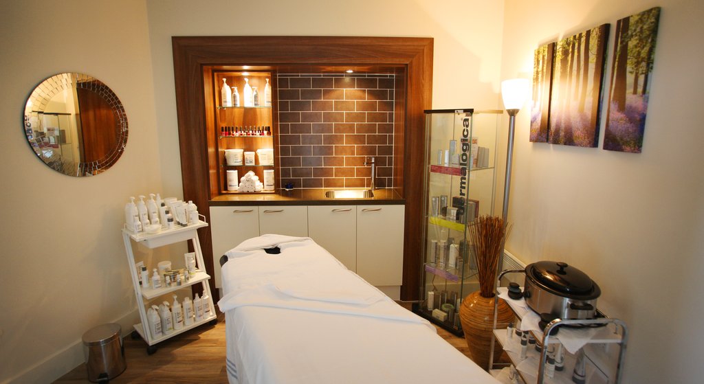 Esprit Fitness & Dermalogica Spa Treatments