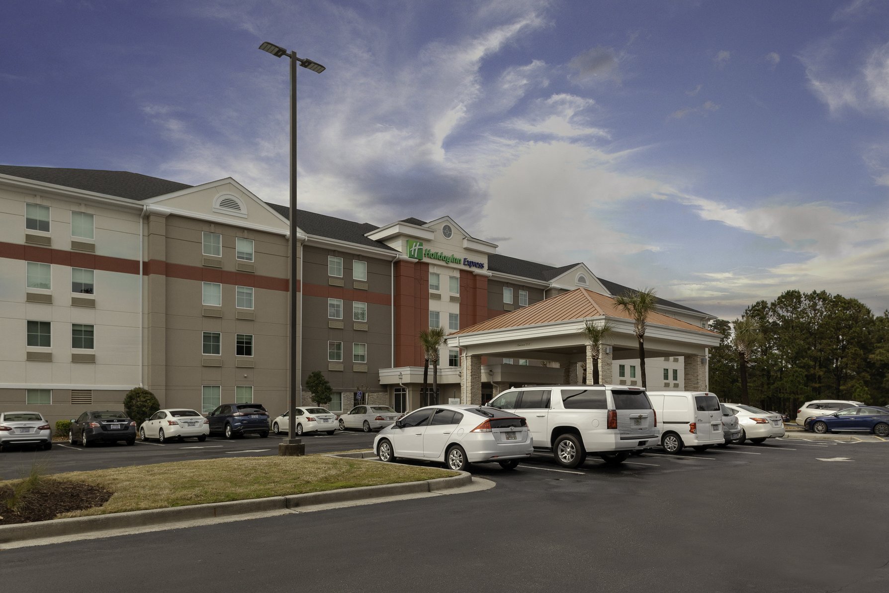 Come Visit Holiday Inn Express Myrtle Beach Broadway at the Beach