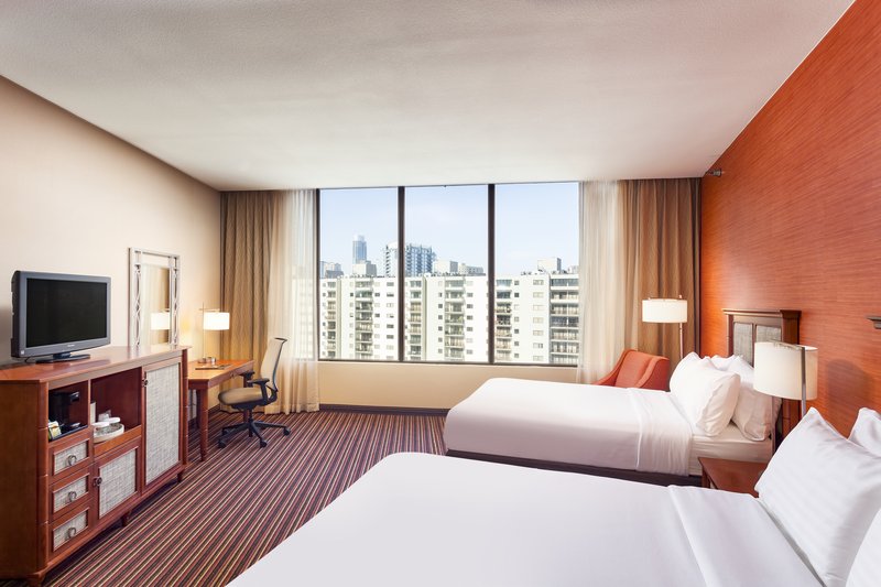 Holiday Inn Austin Town Lake