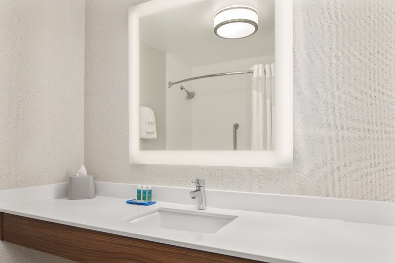 Holiday Inn Express Hotel & Suites Sacramento Airport