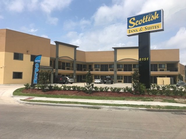Scottish Inns & Suites Hwy 330